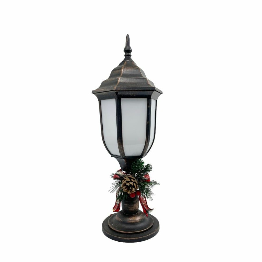 Outdoor Living * | Gerson International Plastic Lantern With Fireglow Led, 7.28 In. X 6.3 In. X 18.7 In., 2563970Ec