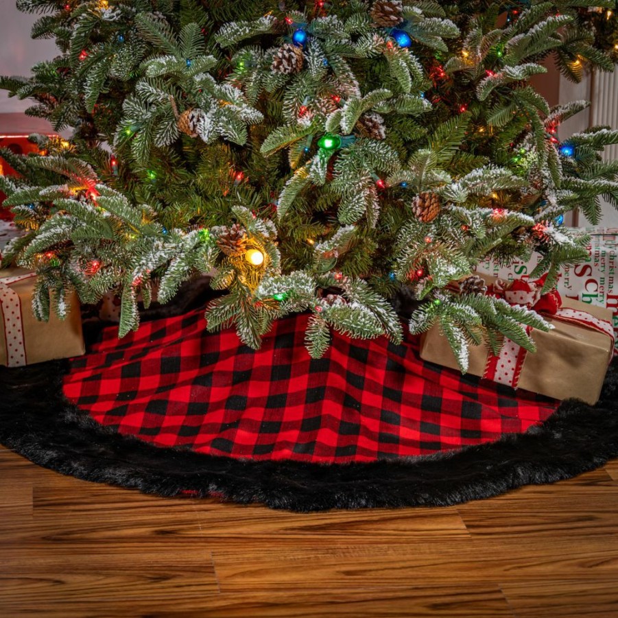 Home Goods & Toys * | Gerson International 48 In. Faux Fur Trimmed Buffalo Plaid Tree Skirt, 2429700Ec